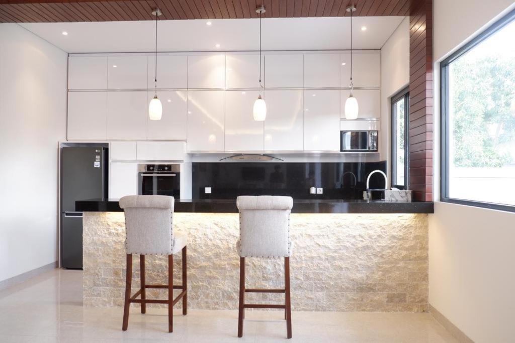 Villa Niang Ando Labuan Bajo Phòng bức ảnh