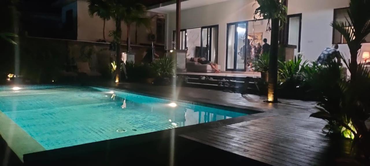 Villa Niang Ando Labuan Bajo Ngoại thất bức ảnh